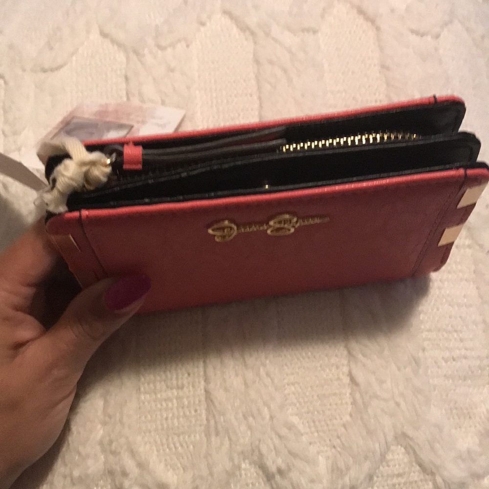 Jessica Simpson wallet - Picture 7 of 7